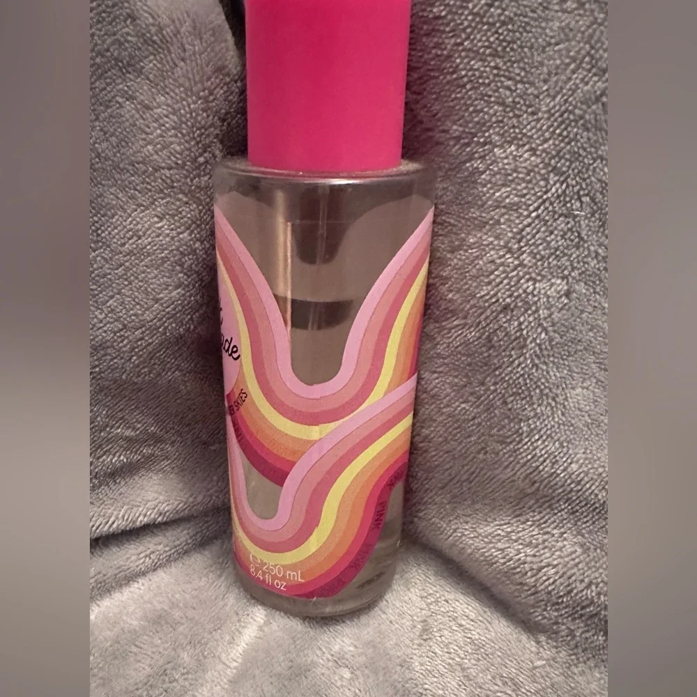PINK Victoria's Secret Pink Lemonade Body Mist — Pink & Yellow Accents - Picture 2 of 2